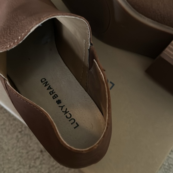 Lucky Brand Shoes - Picture 5 of 6